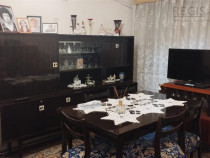 Apartament 3 camere spatios, decomandat Spiru Haret