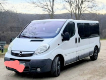 Microbuz Opel Vivaro anul 2014